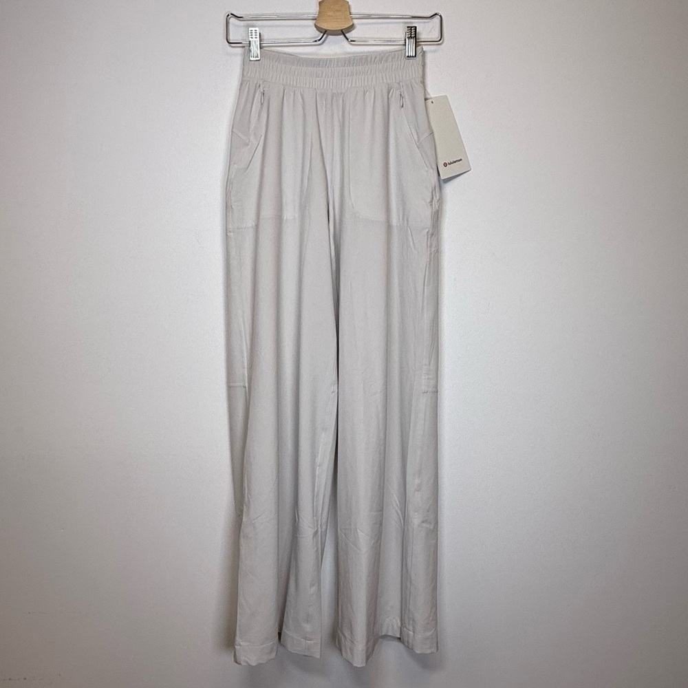 New! Lulu Lemon Swift Wide-Leg Mid-Rise Pant Stretch Quick Dry Women’s Size 2 - Picture 4 of 13